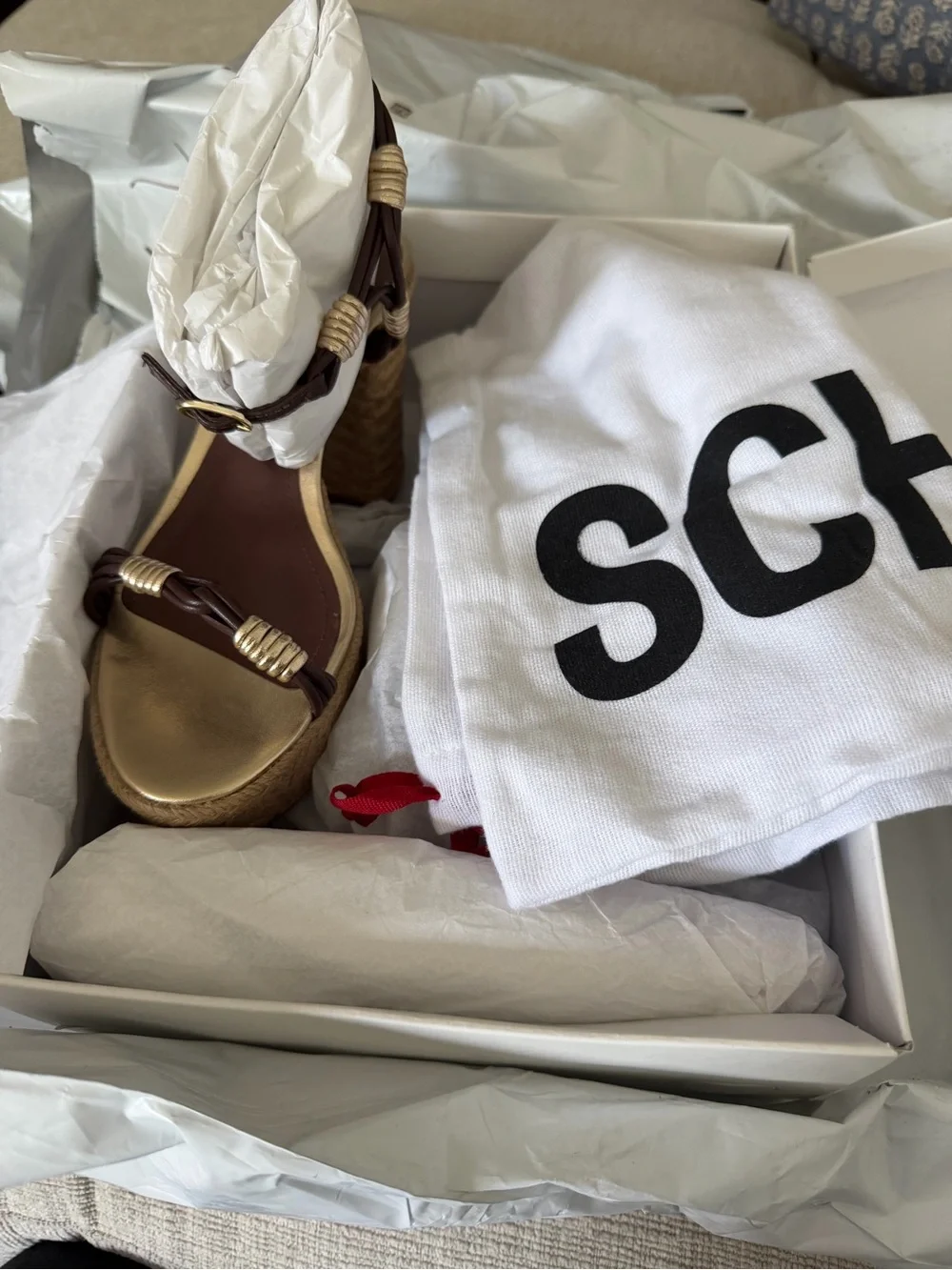 NWT Schutz Nara Platform